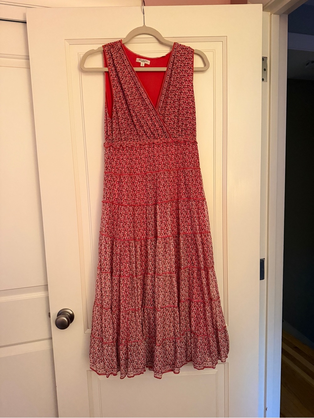 Max Studio Red Printed Sleeveless V-Neck Tiered Maxi Dress